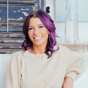 Meet your Posher, Roxana